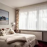 Hotel Garni & 3*